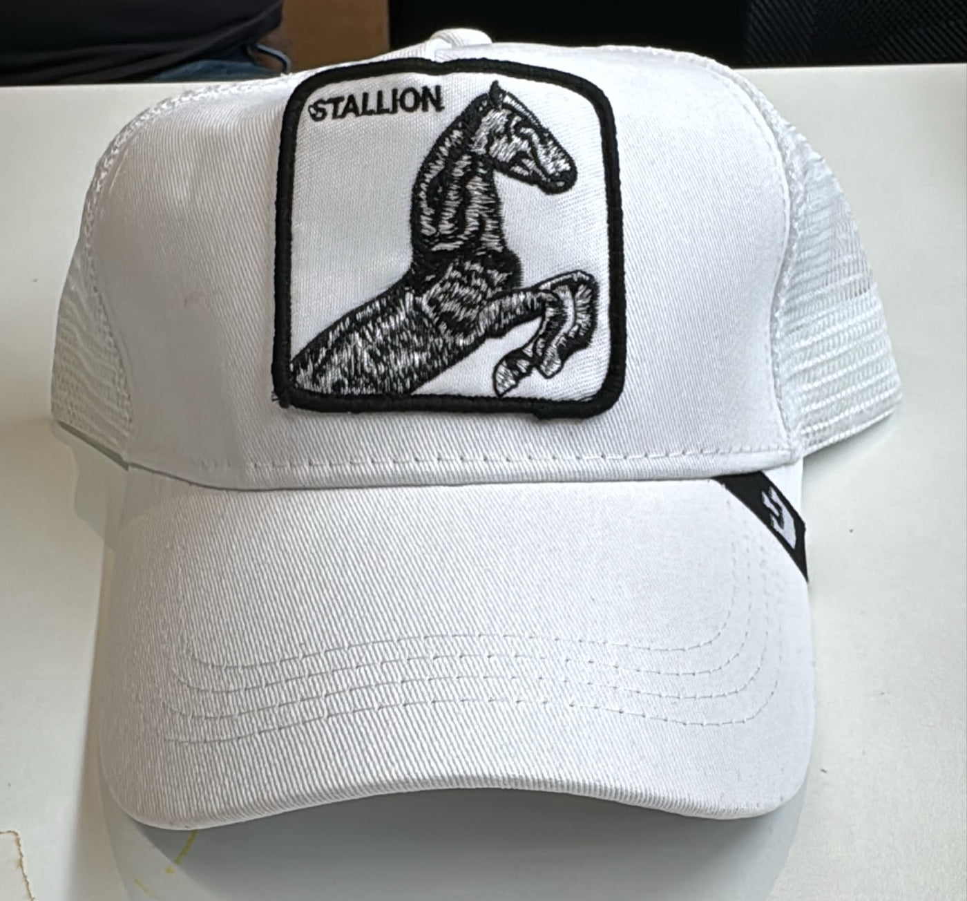 Gorra Trucker con Malla Diseño de Animales · Ajustable color Único ·9
