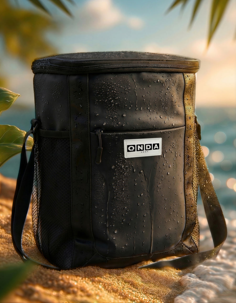 Bolsa Térmica Cooler con Bolsillos de Malla 22 × 15 × 32 cm color Negro